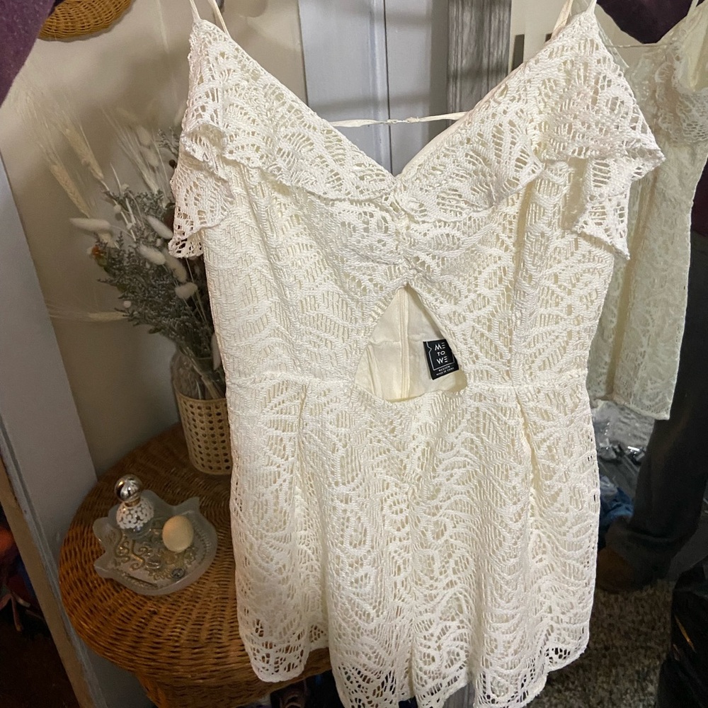 PacSun- “Me to We”Lace romper